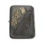 ÉTUI À CIGARETTES COMMÉMORATIF EN ACIER BRUNI APPLIQUES D’OR ET SAPHIR
RUSSIE IMPÉRIALE, VERS 1908 – 1914
