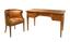 BUREAU PLAT A CINQ TIROIRS EN MARQUETERIE ET FAUTEUIL A DOS ROND