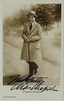 CHARLES SPENCER CHAPLIN, known as CHARLIE CHAPLIN (1889-1977)
Portrait postcard with dedication and autograph.
19/07/1955.