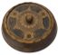 BOÎTE À BIJOUX RONDE EN BOIS SCULPTÉ A DECOR DE MOTIFS FLORAUX ET DE FEUILLAGES