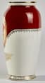 VASE EN PORCELAINE SOVIÉTIQUE ‘GOTOV K TRUDU I OBORONE’
Manufacture de porcelaine de Riga, années 1950